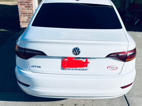 Used 2019 Volkswagen Jetta S w/ Driver Assistance Package image 15