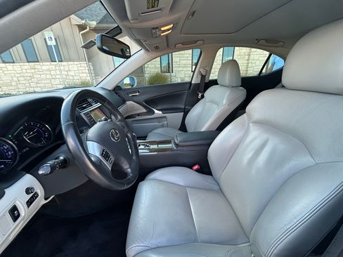 Used 2012 Lexus IS 250 w/ Premium Pkg Value Edition RWD image 8