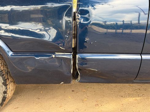 Used 2003 Chevrolet S10 Pickup LS image 15