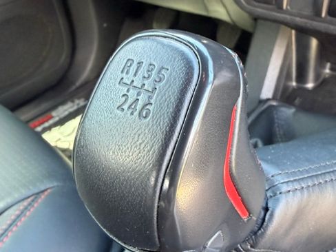 Used 2022 Toyota Tacoma TRD Pro AWD/4WD image 6