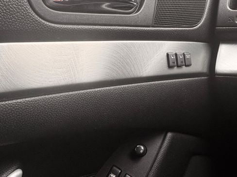 Used 2015 INFINITI Q60 Journey w/ Premium Package image 13