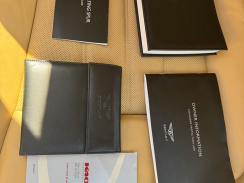 Used 2012 Bentley Flying Spur Flying Spur Speed image 10