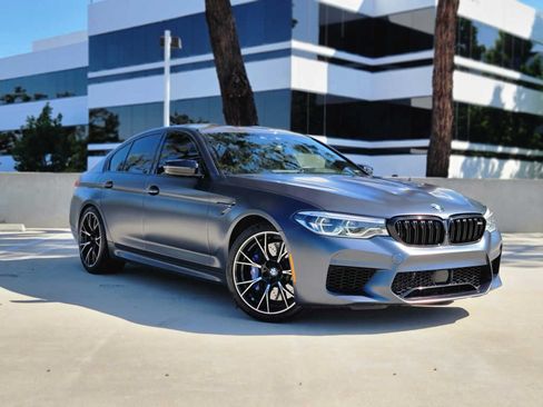 Used 2019 BMW M5 w/ Executive Package AWD/4WD image 4