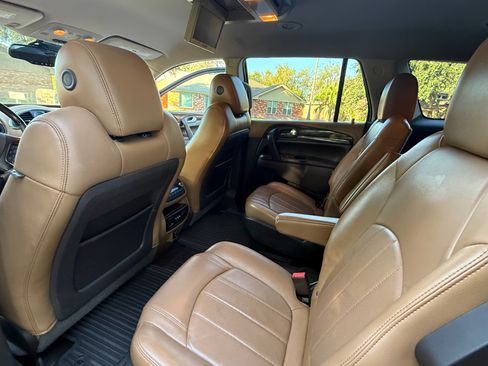 Used 2015 Buick Enclave Premium image 14