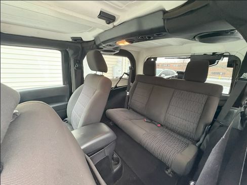 Used 2012 Jeep Wrangler Sahara w/ Dual Top Group image 10