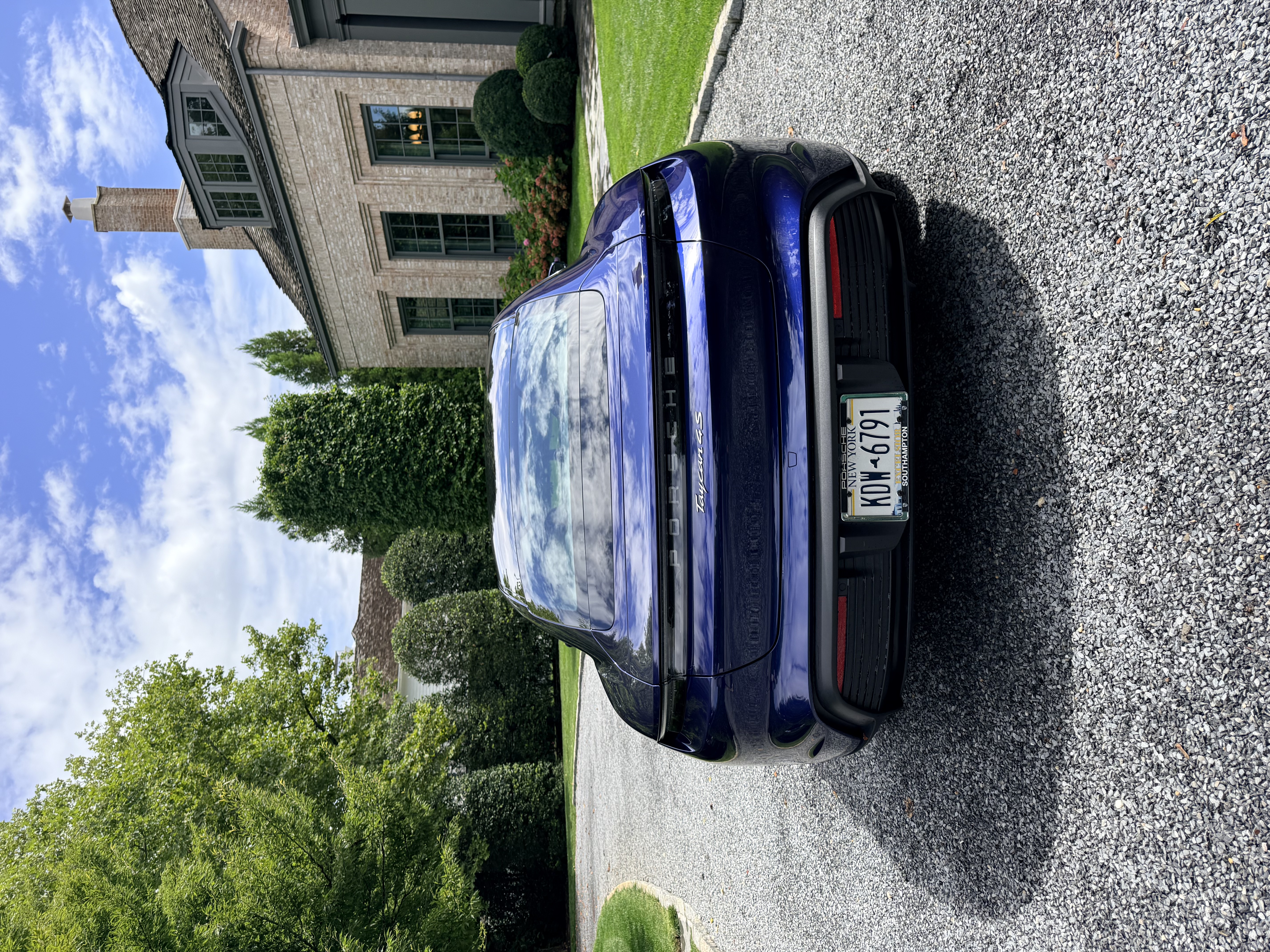 Used 2020 Porsche Taycan 4S AWD/4WD image 5