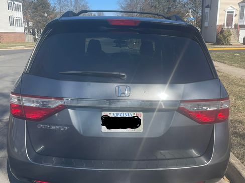 Used 2012 Honda Odyssey EX image 9