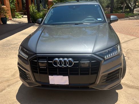 Used 2020 Audi Q7 3.0T Prestige w/ Prestige Package AWD/4WD image 4