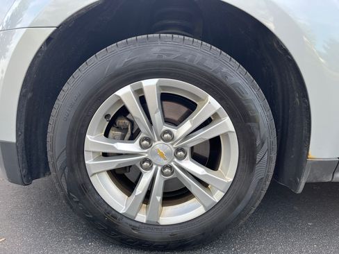 Used 2014 Chevrolet Equinox LS AWD/4WD image 12