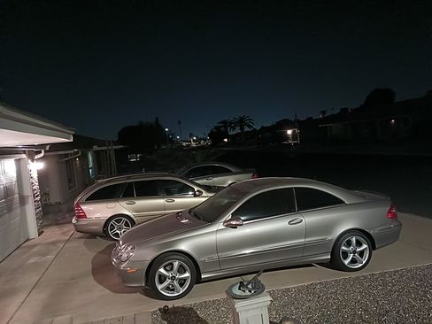 Used 2005 Mercedes-Benz CLK 320 Coupe image 16