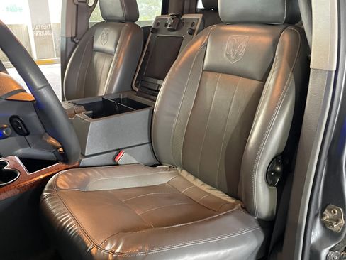 Used 2007 Dodge Ram 2500 Truck Laramie image 21