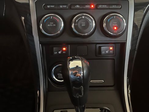 Used 2009 MAZDA MAZDA6 i Grand Touring w/ Moonroof & Bose Pkg image 15