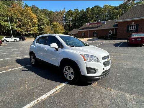 Used 2015 Chevrolet Trax LS image 5
