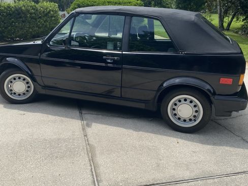 Used 1992 Volkswagen Cabriolet image 4