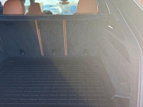 Used 2022 Audi RS Q8 image 11