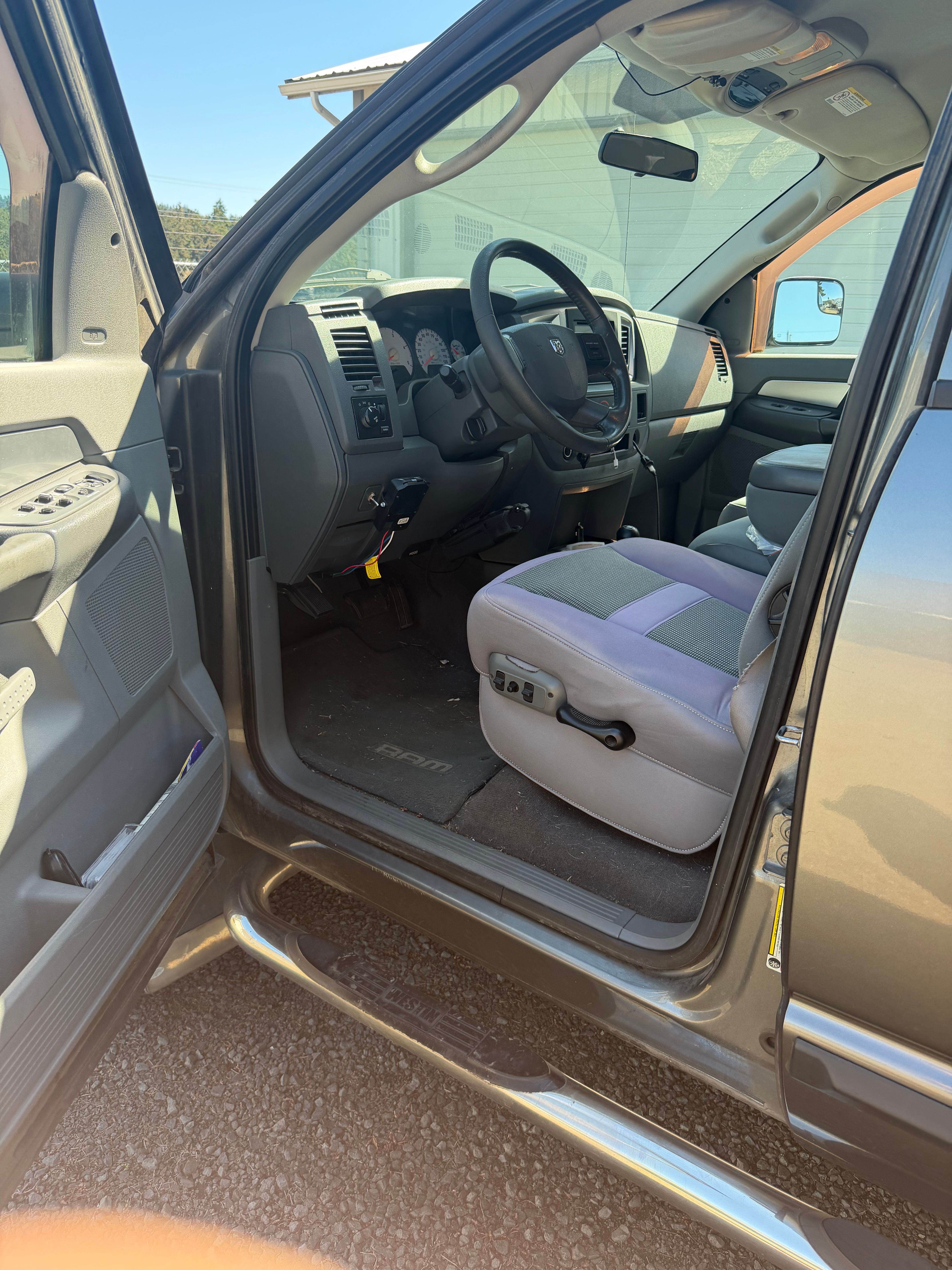 Used 2007 Dodge Ram 2500 Truck SLT w/ Quad Cab Big Horn Value Group AWD/4WD image 5