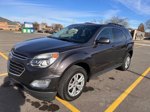 Used 2016 Chevrolet Equinox LT w/ Convenience Package image 12