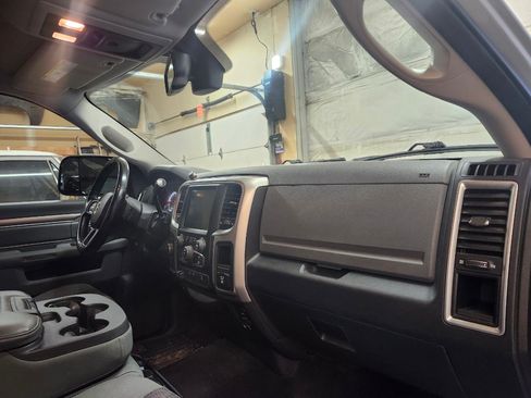 Used 2016 RAM 2500 Outdoorsman image 17