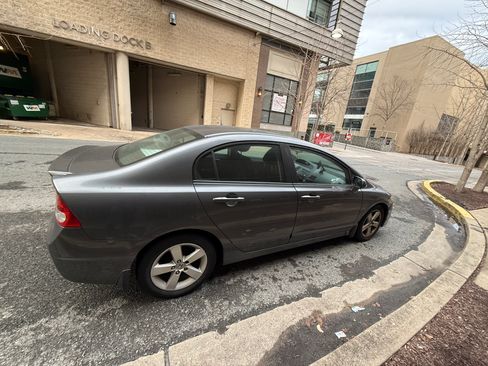 Used 2011 Honda Civic LX-S image 5