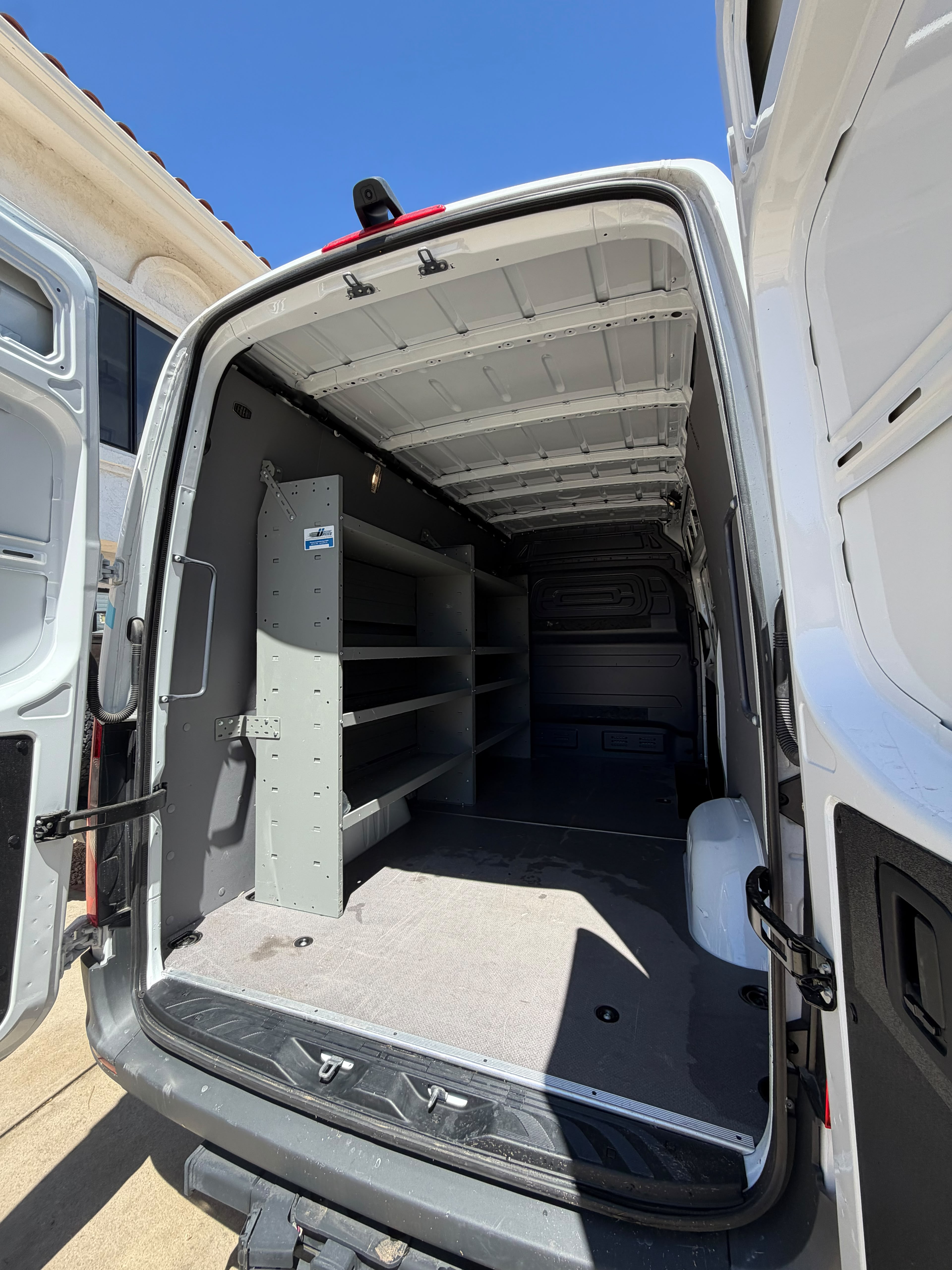 Used 2025 Mercedes-Benz Sprinter 2500 image 11