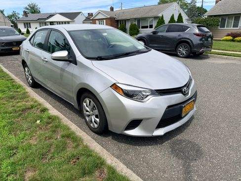 Used 2014 Toyota Corolla LE FWD image 13