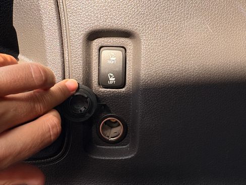 Used 2014 Ford Edge SEL w/ Equipment Group 205A FWD image 23