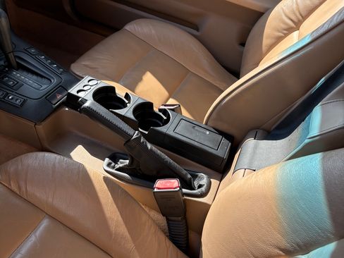 Used 1998 BMW 323i 323i Convertible 2D image 10