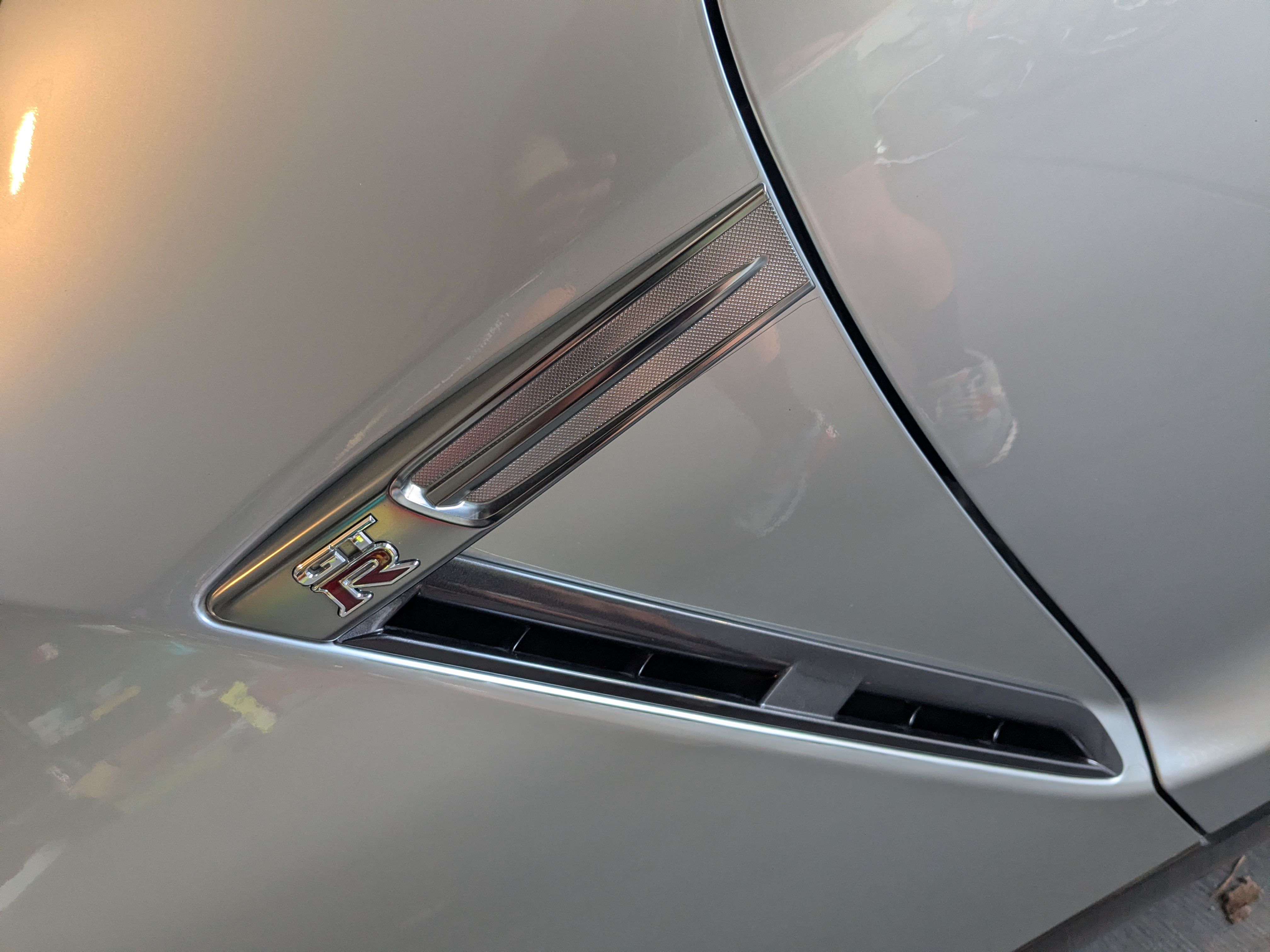Used 2009 Nissan GT-R Premium AWD/4WD image 21