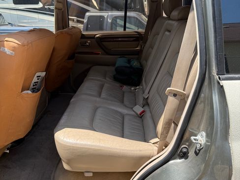 Used 2002 Lexus LX 470 4WD image 4