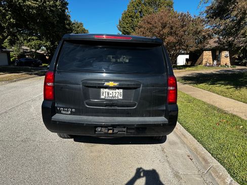 Used 2018 Chevrolet Tahoe LT image 8