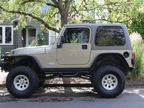 Used 2006 Jeep Wrangler Rubicon AWD/4WD image 8