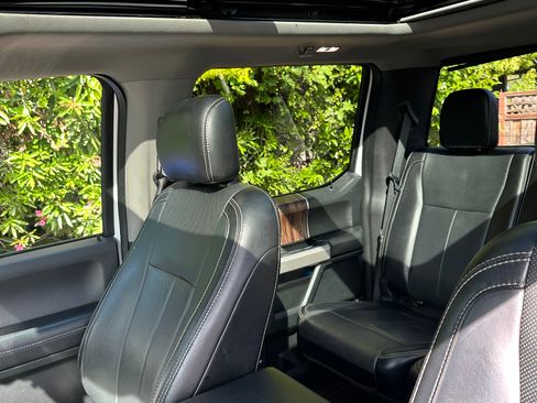 Used 2018 Ford F150 Lariat w/ Equipment Group 501A Mid AWD/4WD image 14