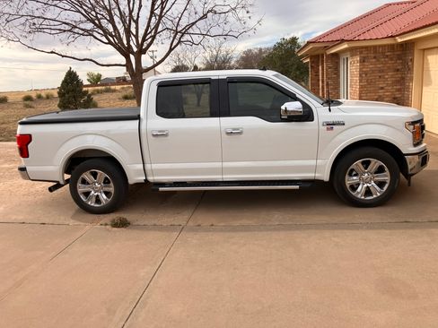 Used 2020 Ford F150 Lariat image 11