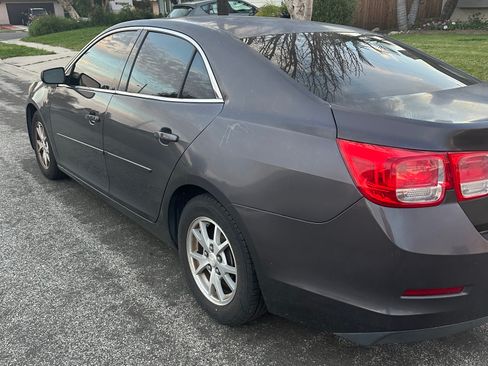 Used 2013 Chevrolet Malibu LS image 4