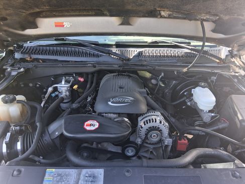 Used 2007 Chevrolet Silverado 1500 LT w/ Extended Cab Value Package image 17