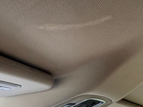 Used 2019 RAM 1500 Laramie w/ Off Road Group image 14