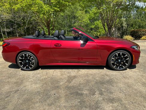Used 2025 BMW 430i Convertible RWD image 16