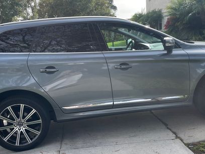 Used 2016 Volvo XC60 T6 Platinum