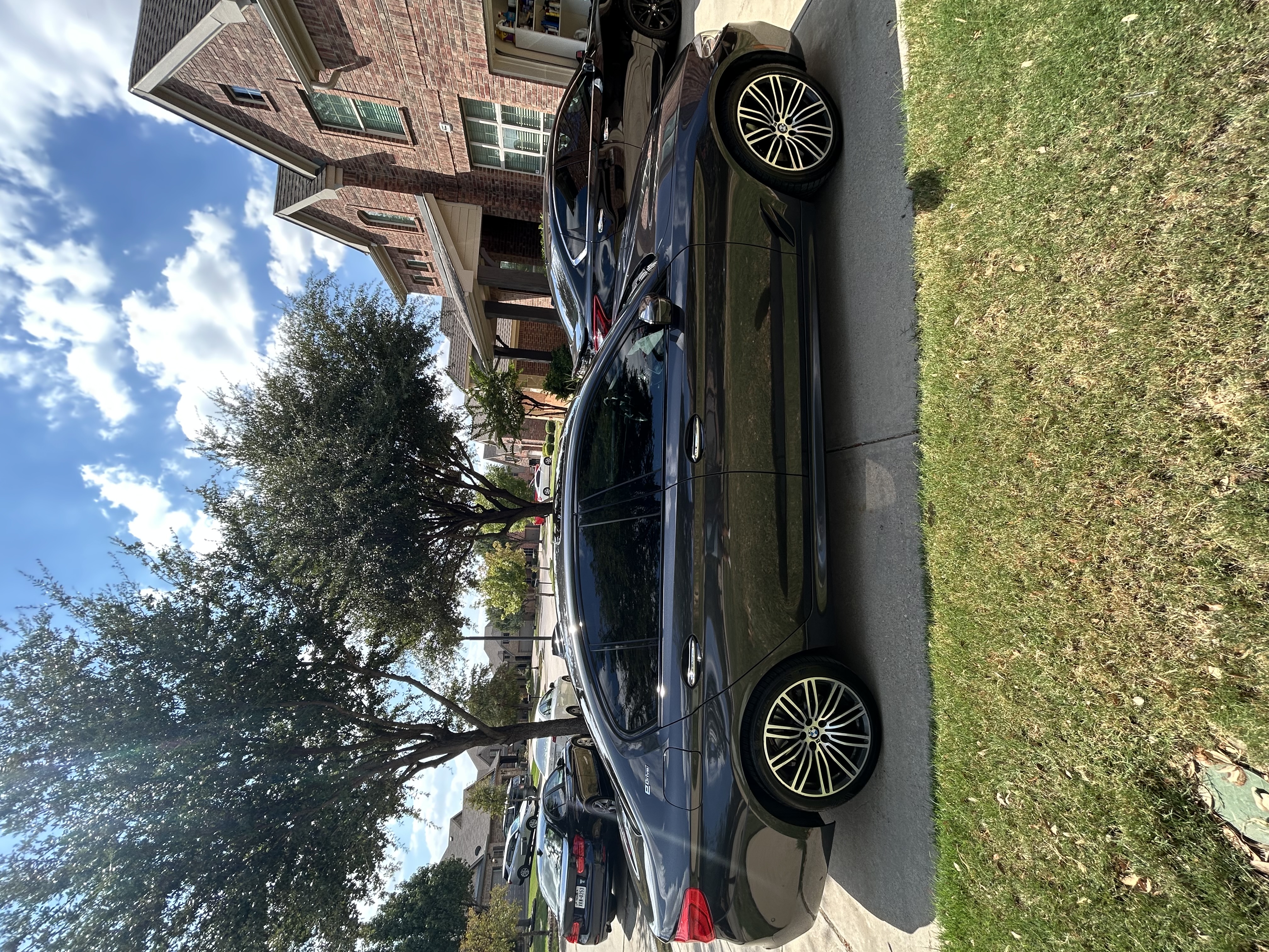 Used 2018 BMW 530e RWD image 9