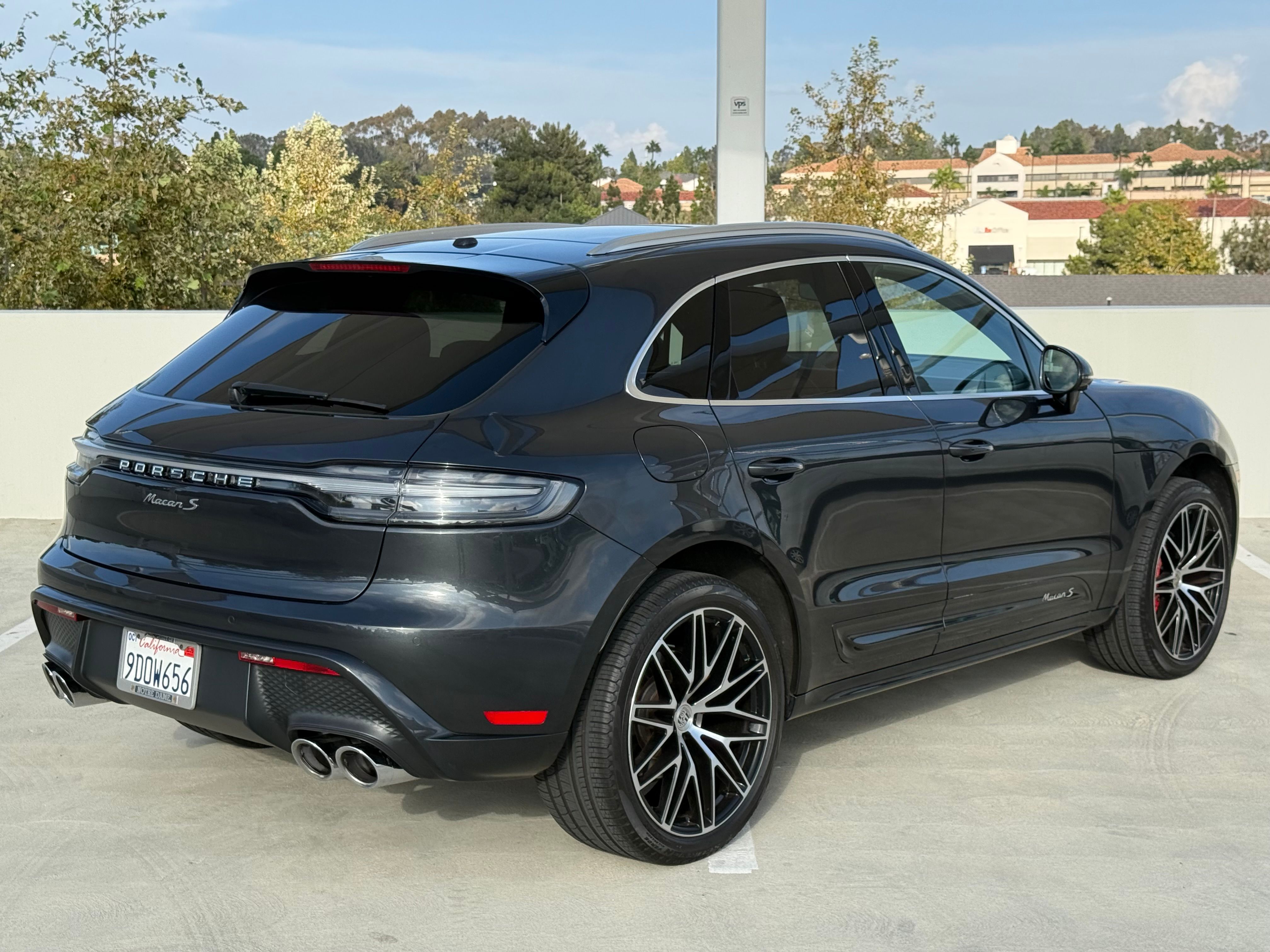 Used 2022 Porsche Macan S AWD/4WD image 10