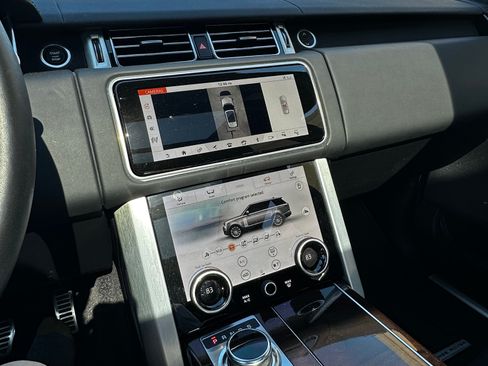 Used 2021 Land Rover Range Rover P525 Westminster Edition LWB image 9