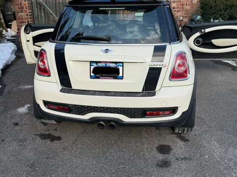 Used 2013 MINI Cooper S image 8