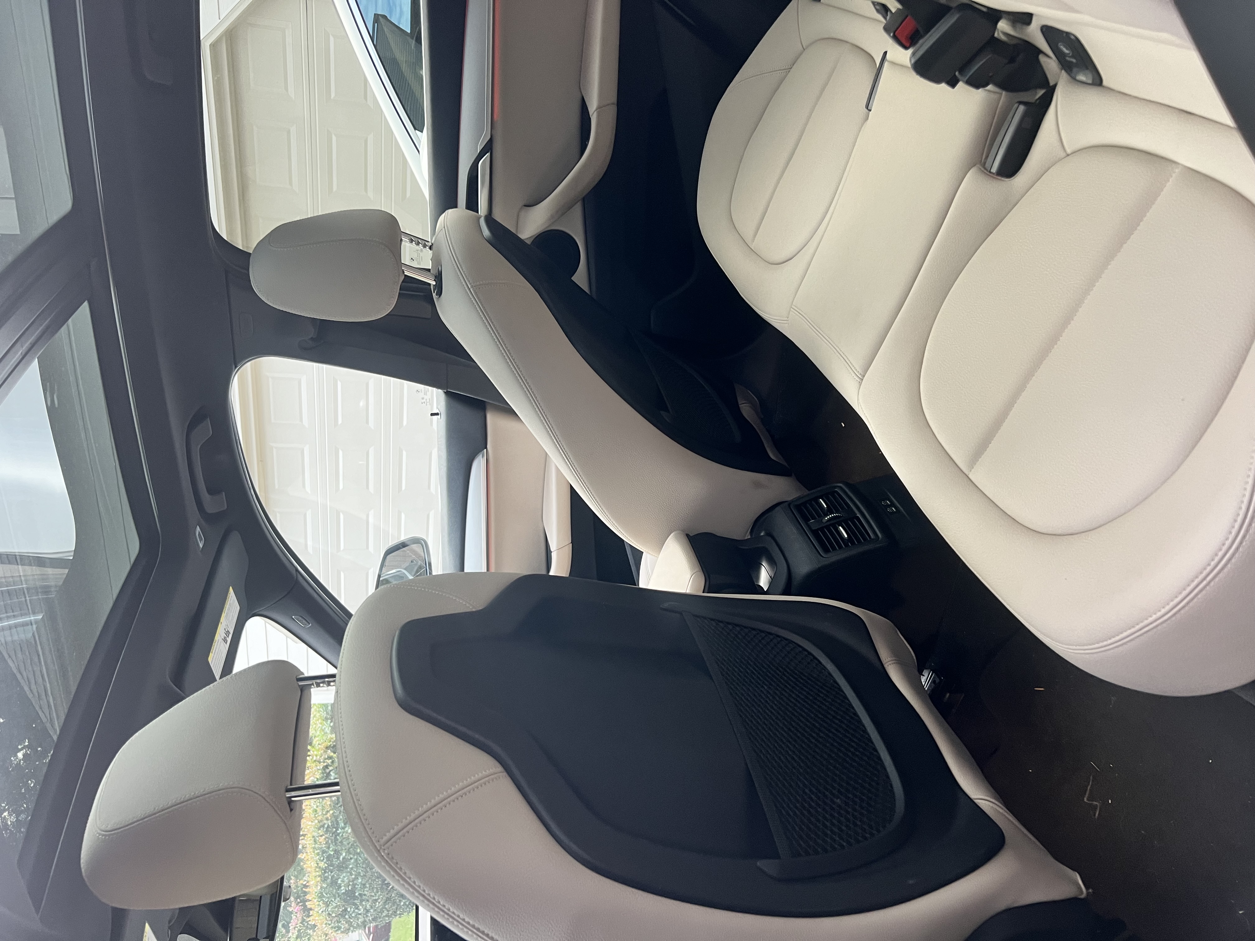 Used 2019 BMW X1 sDrive28i w/ Convenience Package FWD image 2