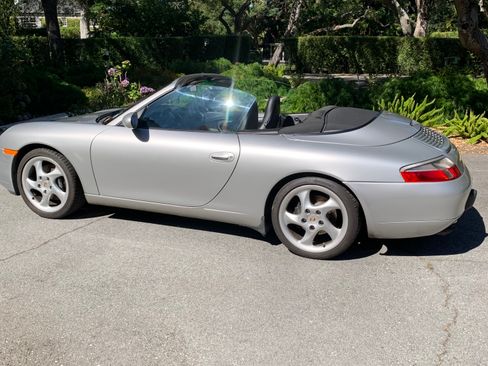 Used 2000 Porsche 911 Cabriolet image 2