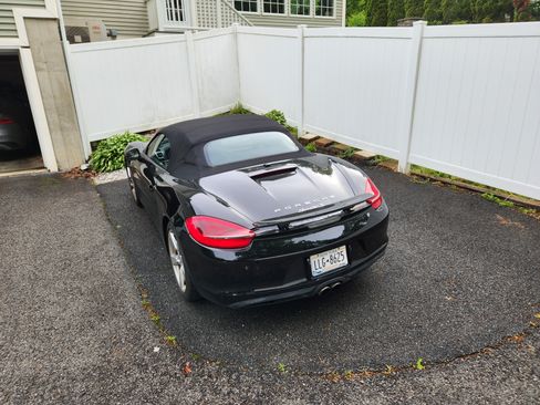 Used 2014 Porsche Boxster S image 4