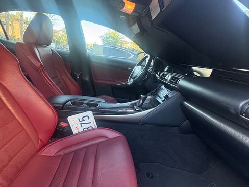 Used 2018 Lexus IS 300 F Sport image 6