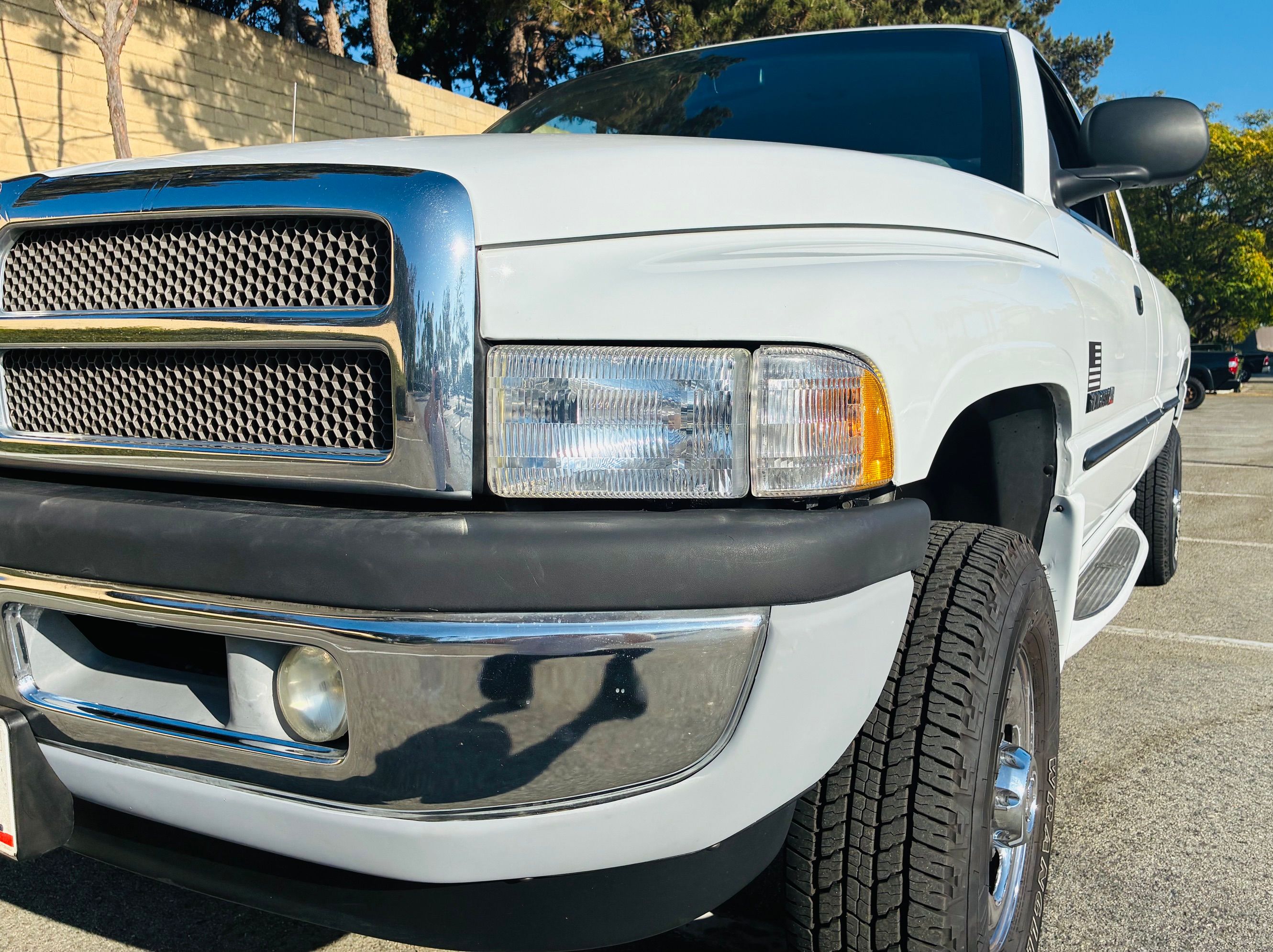 Used 1999 Dodge Ram 2500 Truck 4x4 Quad Cab image 11