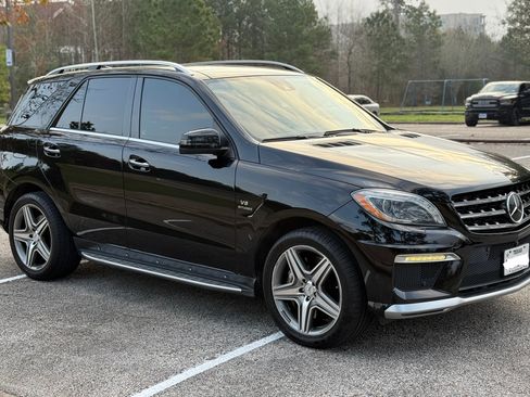 Used 2014 Mercedes-Benz ML 63 AMG 4MATIC image 9