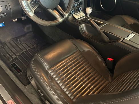 Used 2011 Ford Mustang Shelby GT500 image 10