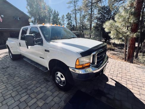 Used 1999 Ford F350 4x4 Crew Cab DRW Super Duty image 8